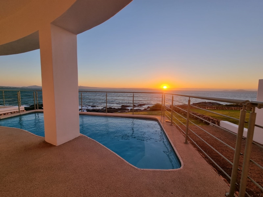 4 Bedroom Property for Sale in Mykonos Western Cape